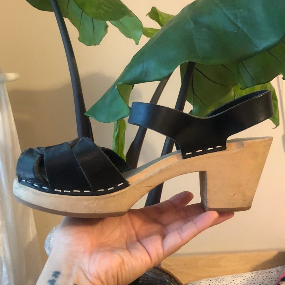 Black Katja Swedish Hasbeens